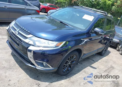 2018 Mitsubishi Outlander Le z USA, uszkodzony, nr VIN JA4AD3A33JZ041300